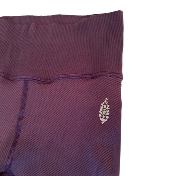 Please do not buy, sold on another platform but cannot delete - Picture 2 of 5